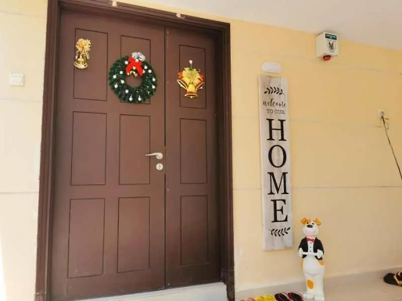Homestay Penang Batu Ferringhi Beach Bungalow Villa Malaysia